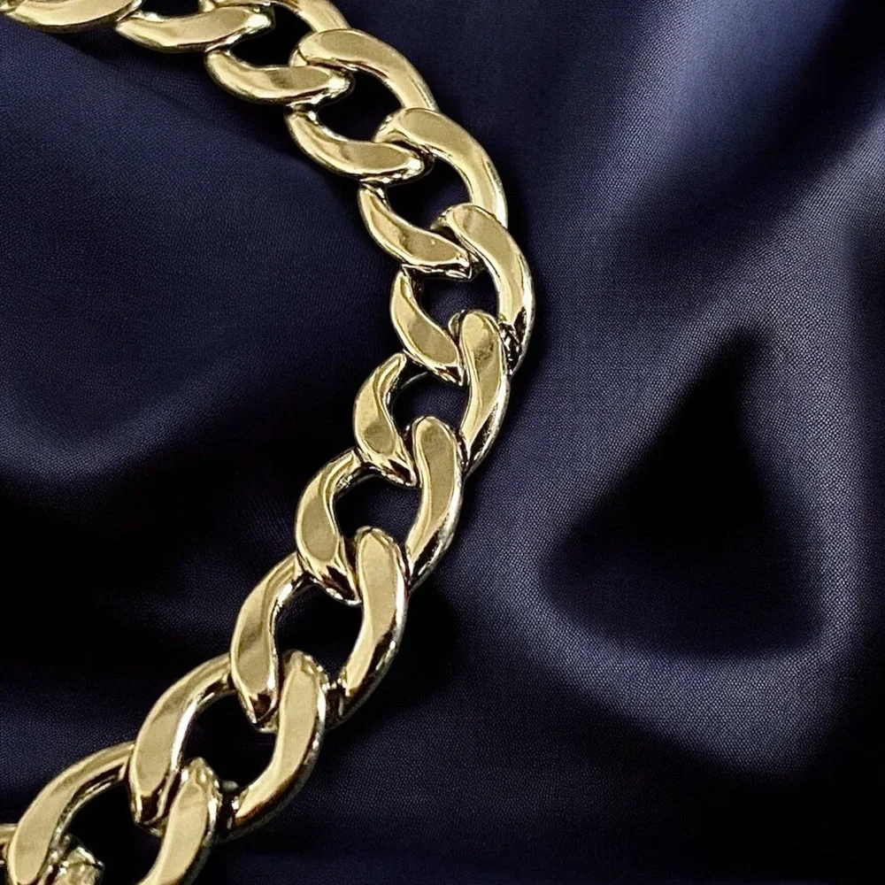 Stainless Steel Cuban link 7.5 inches and 7mm width bracelet